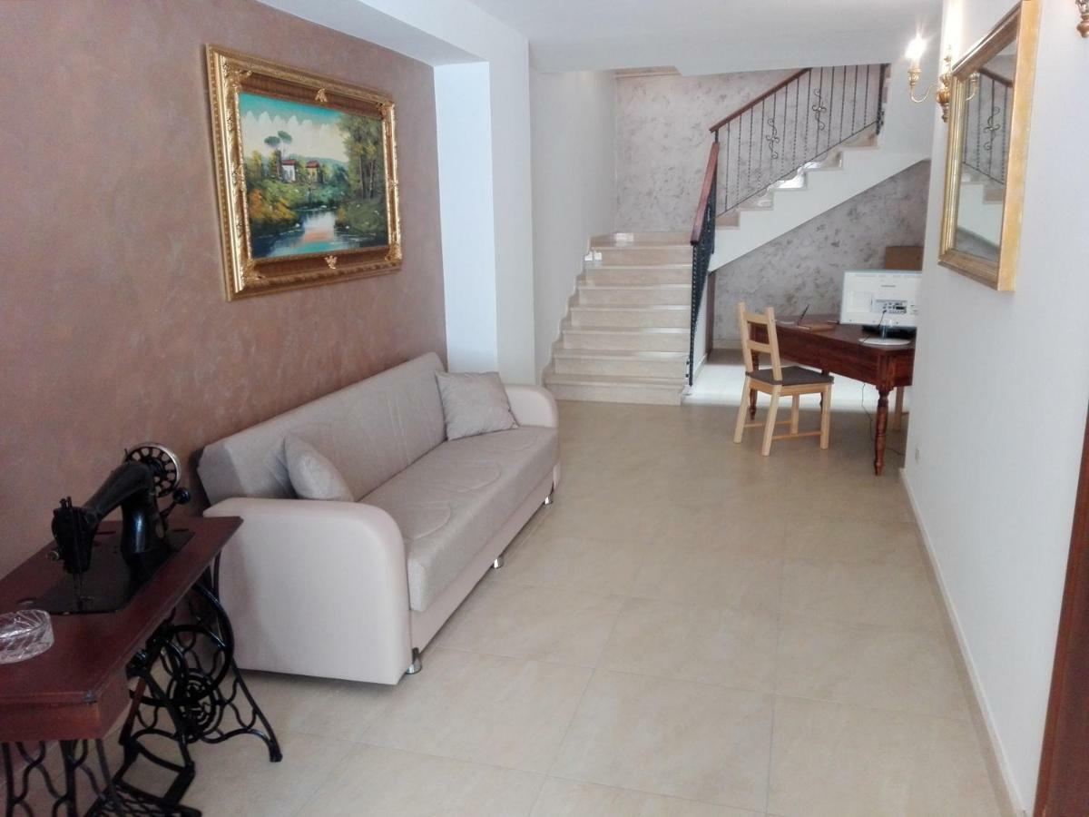 B&B Dante Barrafranca Экстерьер фото