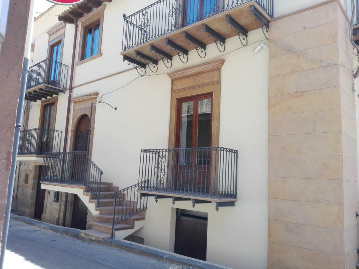 B&B Dante Barrafranca Экстерьер фото